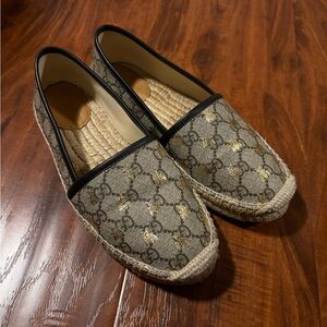 Gucci GG Supreme Canvas Bee Monogram Flat Espadrille Size EU37/US7 Brown/Beige